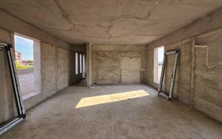 FINISAT MODERN, 4 camere cu terasa, 3 bai, incalzire in pardoseala - COMISION 0% - Poză 10