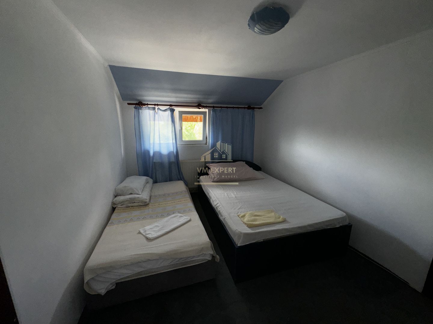 VILA - PENSIUNE CU RESTAURANT + SI TEREN 6406 MP, VALEA MARE PRAVAT, - Poză 24