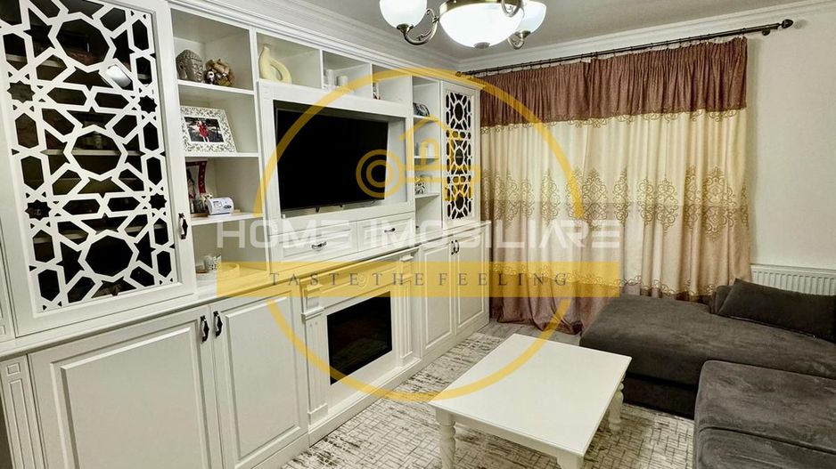 Etaj 1 Apartament cu 3 Camere, Decomandat, Pacurari - Poză 1