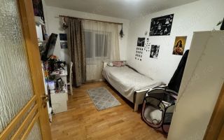 Apartament 4 camere Soarelui etaj 1 - Poză 5