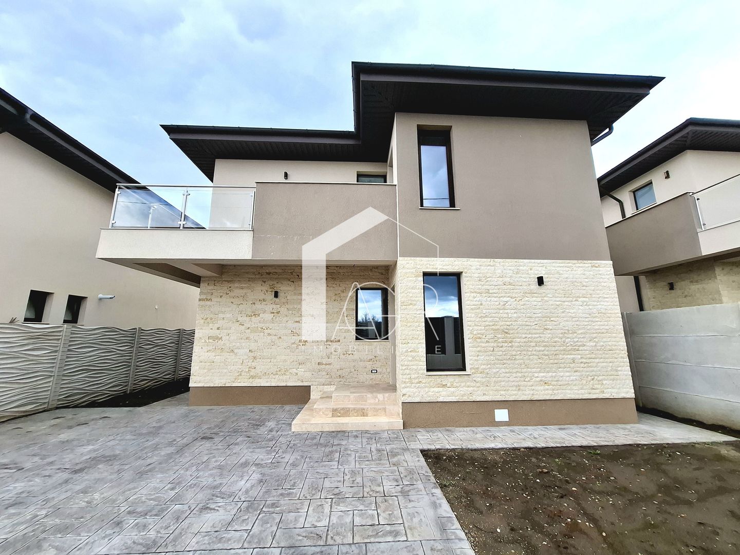 Vila P+1E, cu 4 camere, de vanzare, Paulesti - Poză 1