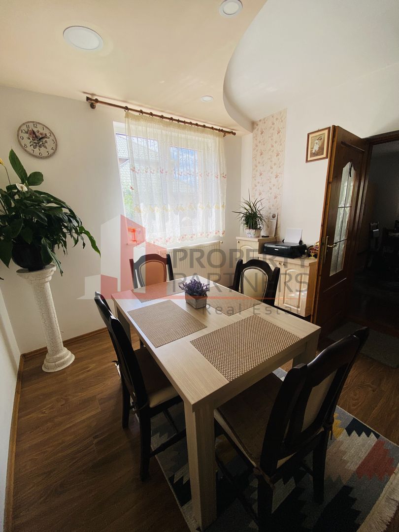 Casa deosebita Ghimbav - Poză 13