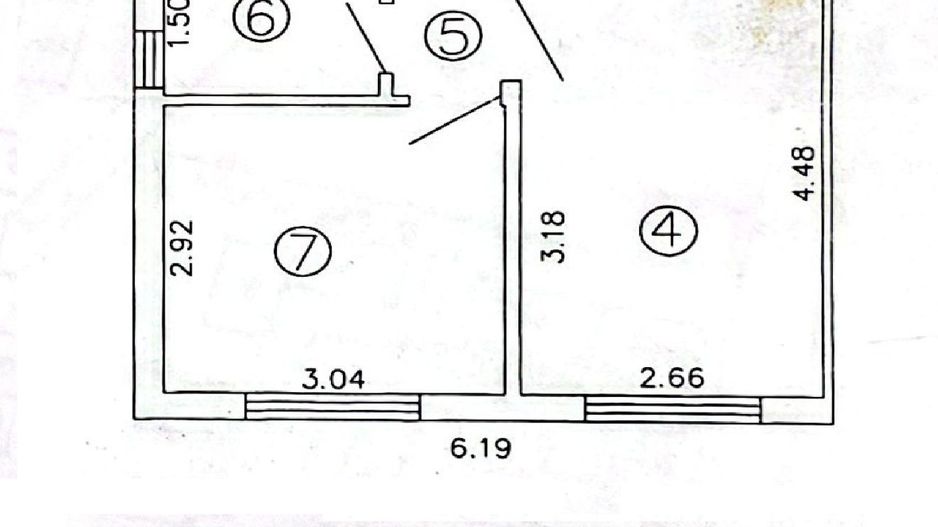Apartament cu 3 camere, etaj 4, NEMOBILAT, zona CENTRU; - Poză 8