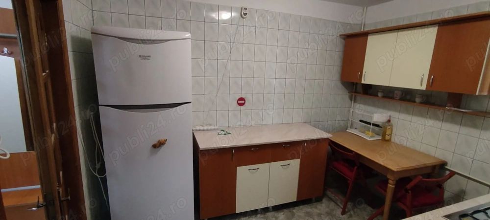 Apartament 2 camere, decomandat,  Drumul Taberei - Poză 3