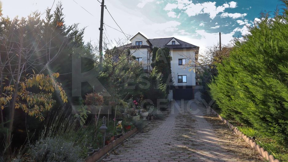 Vânzare, vilă de lux ultrafinisată, Bucium, Iași - Poză 2