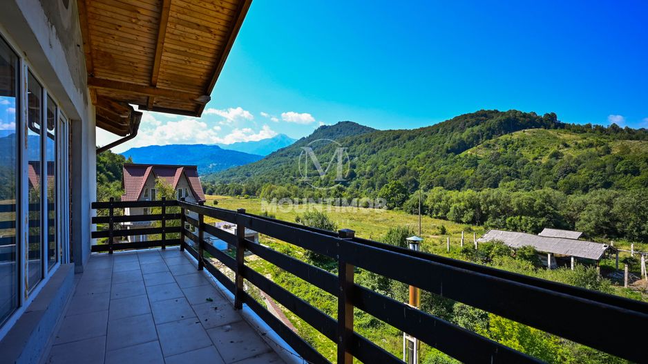 Oază de liniste cu potential comercial, vila moderna în Rasnov - Poză 13