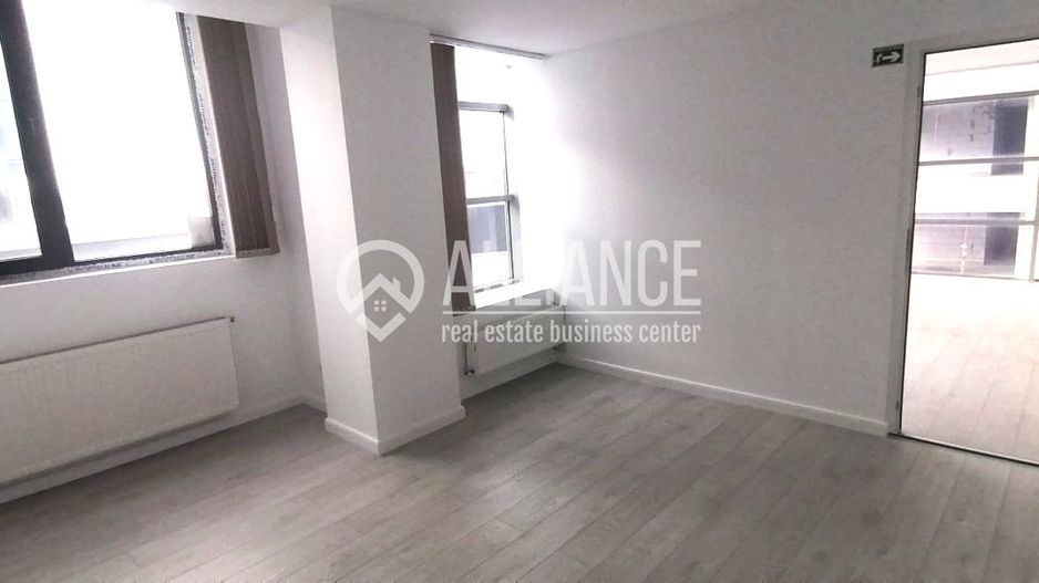 Spatiu pentru birou de inchiriat - Poză 3