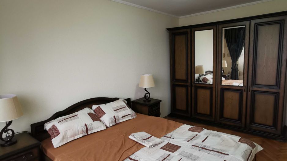 Apartament 3 camere decomandat- Calea București, zona Institut - Poză 1