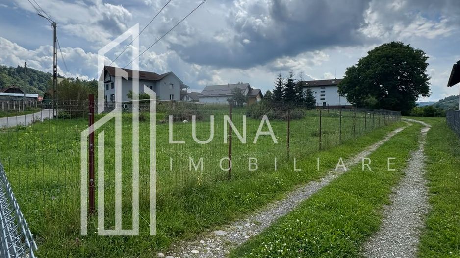 Teren intravilan 1.000 mp | Moieciu de Jos - Poză 3