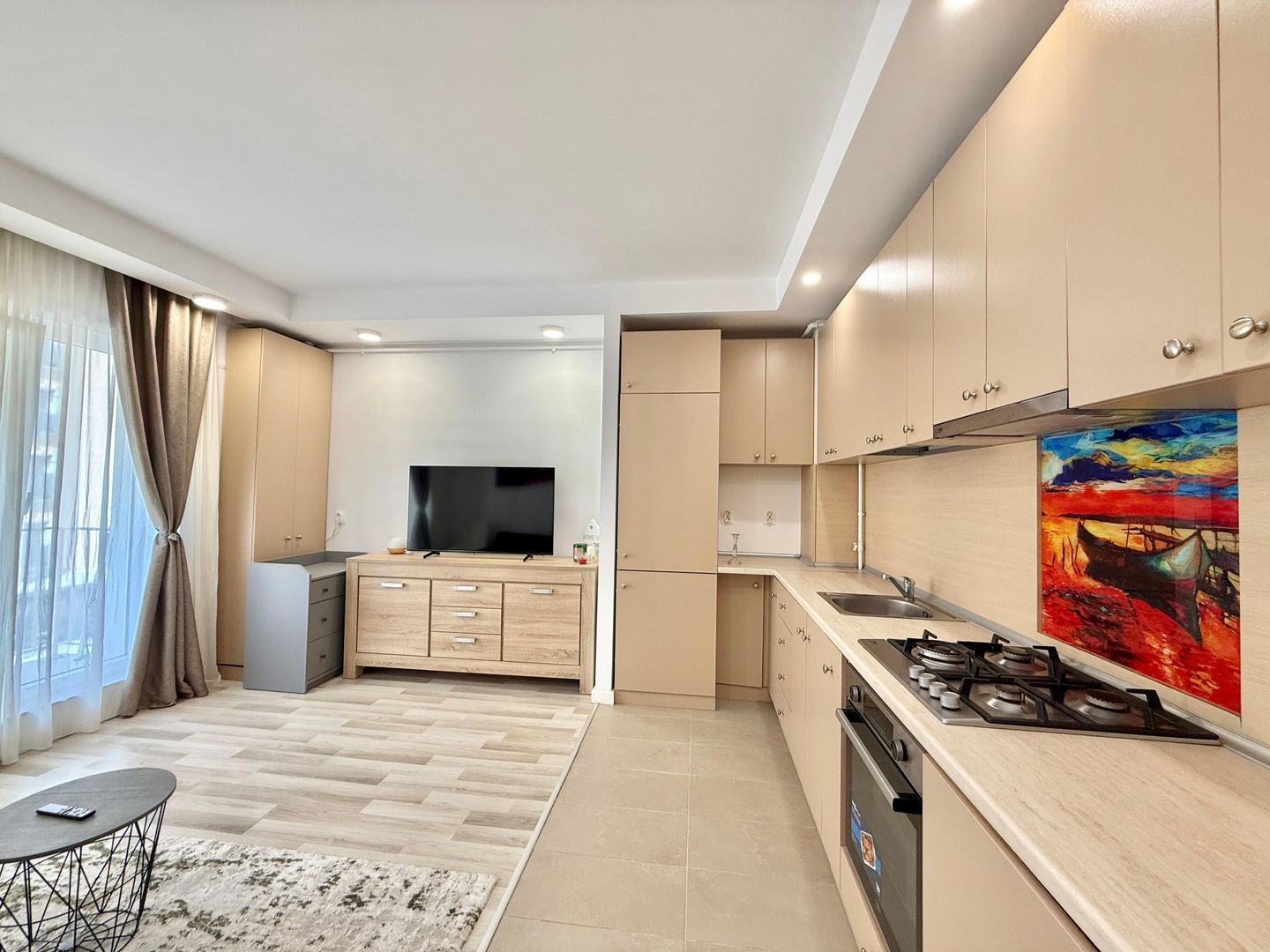 COSMOPOLIS - Apartament cu 2 camere, mobilat si utilat. - Poză 3