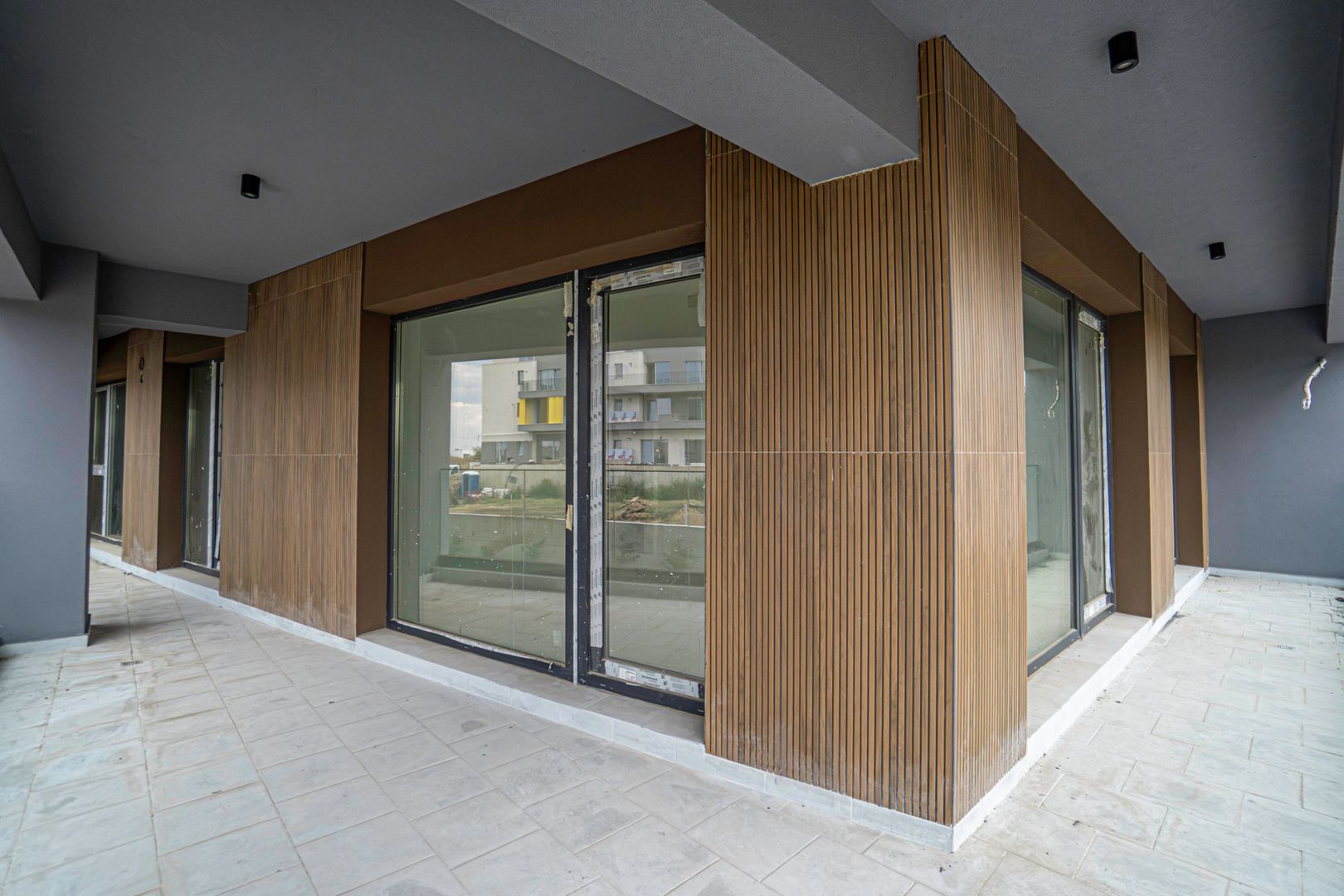 Tomis Nord - Vanzare apartament decomandat cu 3 camere, bloc nou. - Poză 7