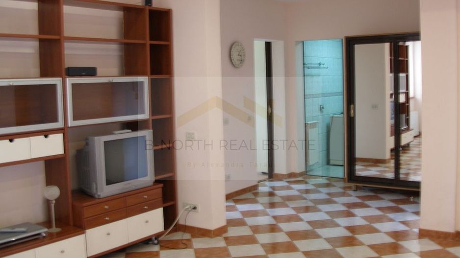 Apartament 4 camere de închiriat, 120 mp, vilă, ideal sediu firmă - Poză 2