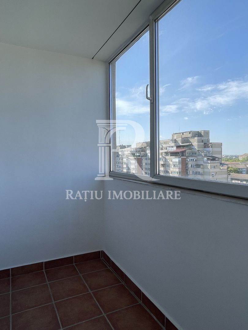 Apartament cu 4 camere | Panoramă superbă | Dacia | Oradea - Poză 3