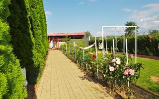 Casa cu 1064 mp teren, ideala pentru pensiune - Poză 30