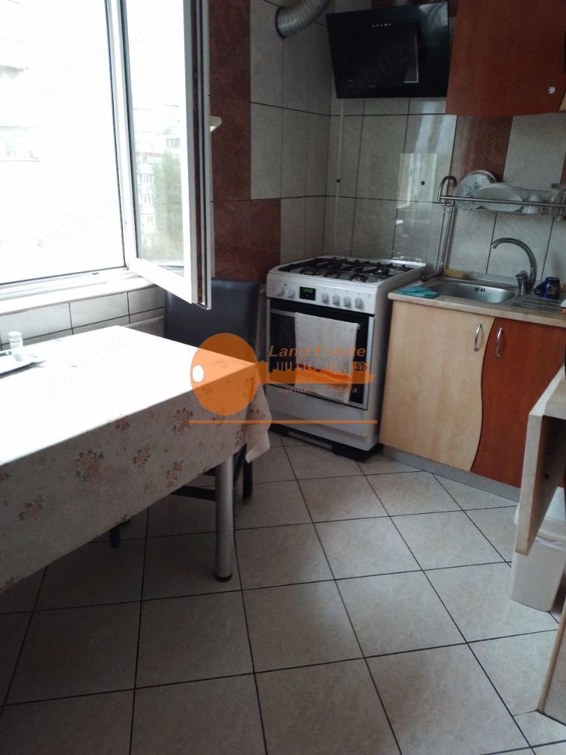 Apartament 3 camere Parc Sebastian - Poză 1