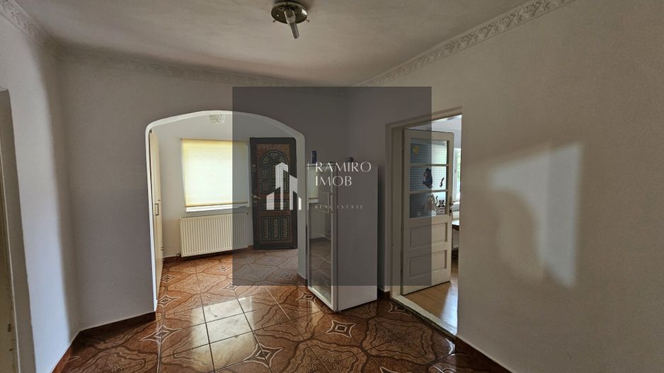 Casa 4 camere - curte 400mp Sector 4 - Luica -Giurgiului /Piata Resita - Poză 7