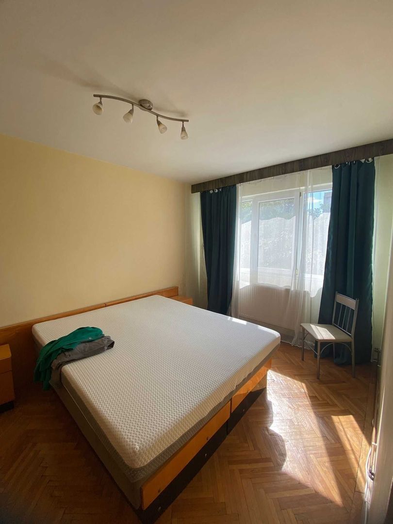 Apartament 3 camere Brasov, Centrul Civic - Poză 2