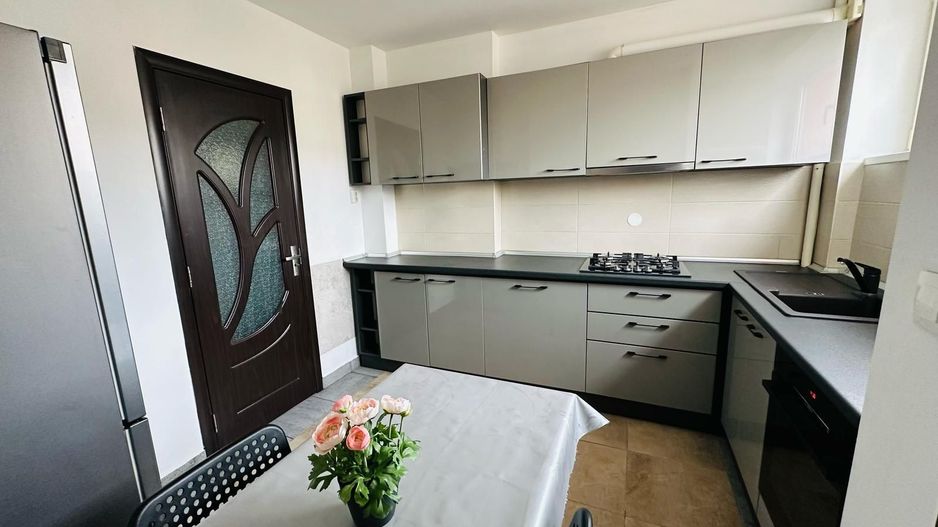 BRASADAS închiriază ap 3 cam etaj 3/8 zona OBOR 1min Metrou. - Poză 19