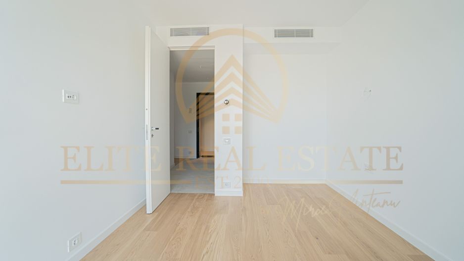 Mamaia Resort – For sale apartment with 4 rooms, 3 bathrooms with sea - Poză 13