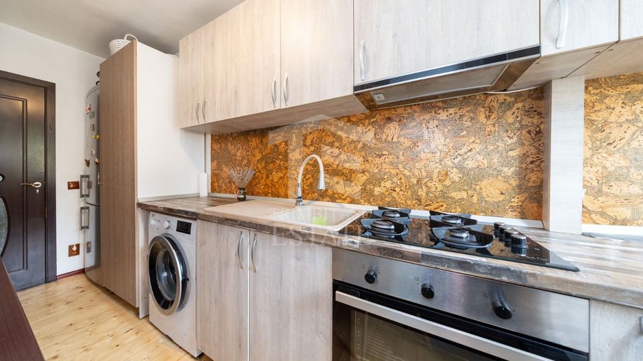 Sacele-Apartament 2 camere+2 locuri de parcare - Poză 4
