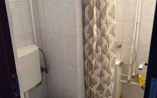 Garsonieră de vânzare, Podu Roș, Iași – aproape de Piața Nicolina - Poză 3