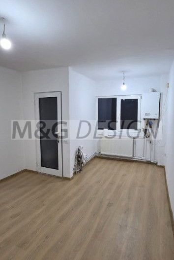 1 camera Aradului parter cu centrala - Poză 3
