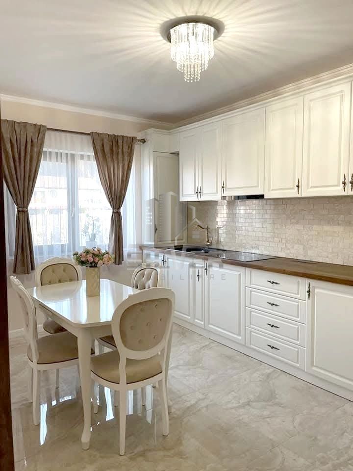 Casa tip duplex la 5 minute de Baza Sportiva. - Poză 2