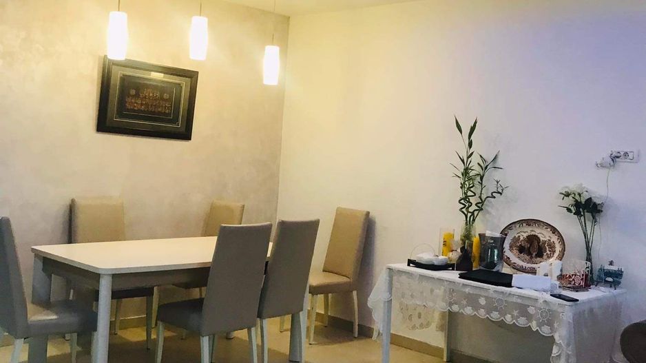 Spre vanzare vila cu 3 etaje si Demisol. - Colentina - Poză 8