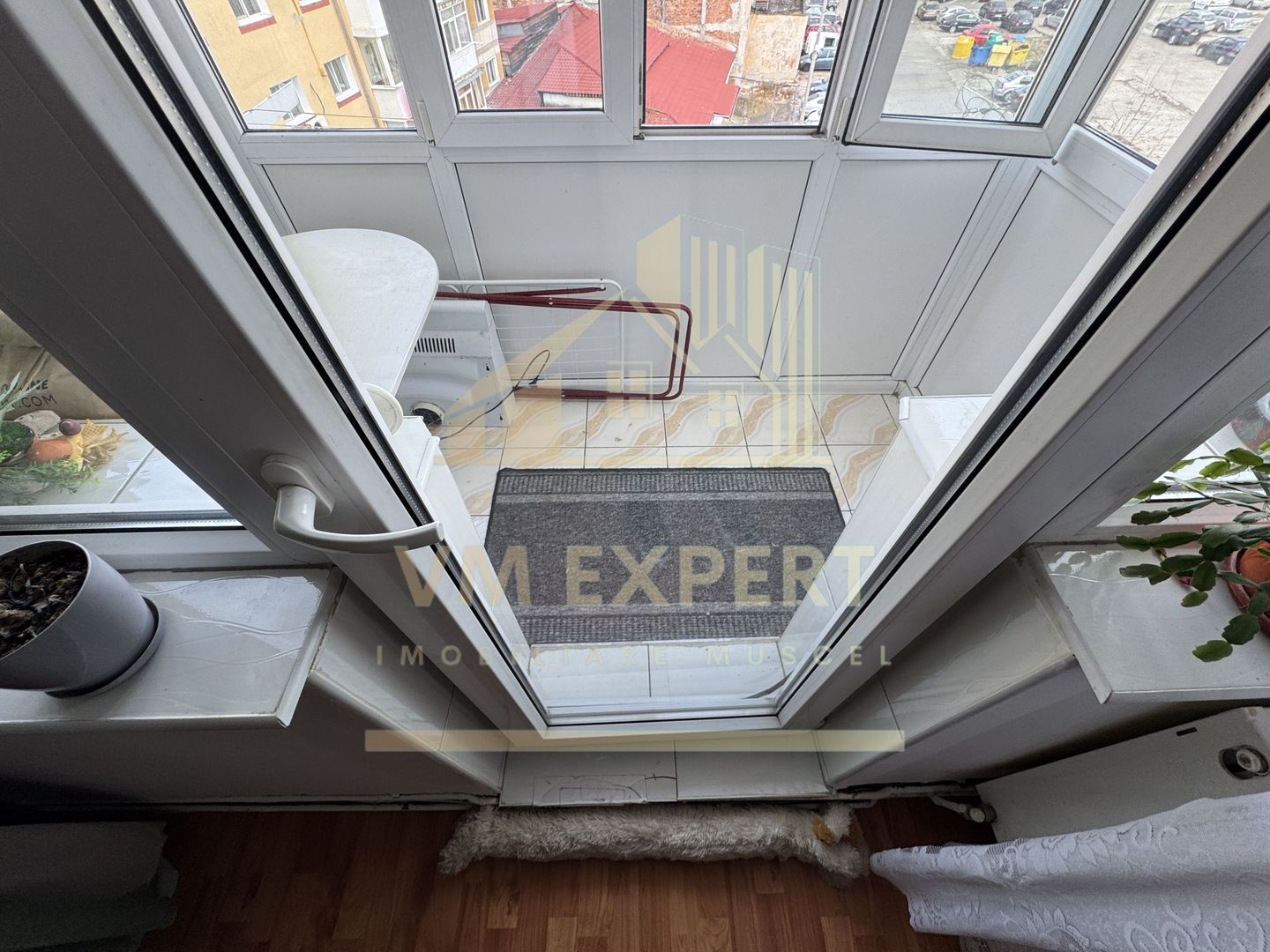 APARTAMENT 2 CAMERE ETAJ 4 CAMPULUNG, VISOI - Poză 9