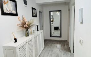 Apartament 67 mp complet mobilat și utilat, parcare și boxă, Miroslava - Poză 1