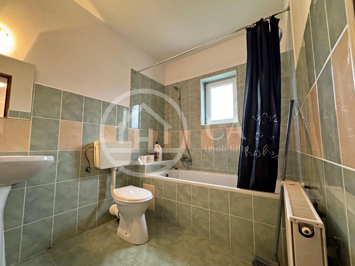 Casă de închiriat cu 4 camere în Cartierul Europa, Oradea - Poză 12