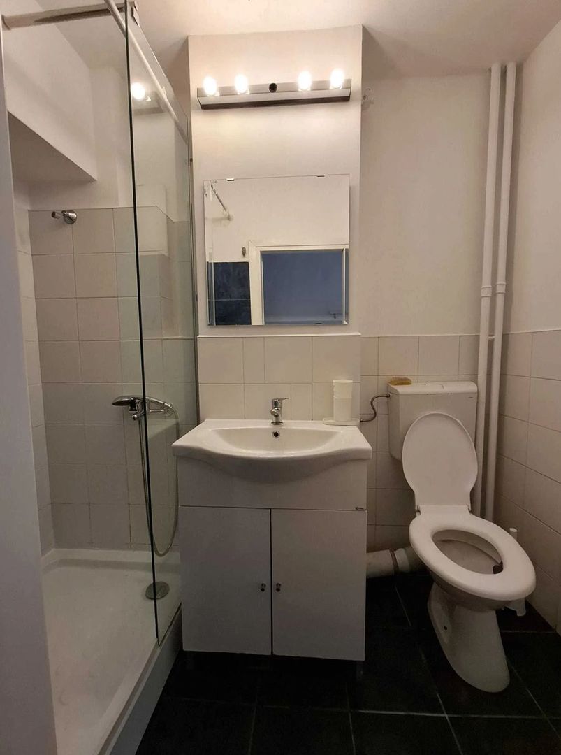 STUDIO OBOR - DORMITOR SEPARAT, PET-FRIENDLY, METROU 3 MINUTE, MODERN - Poză 8