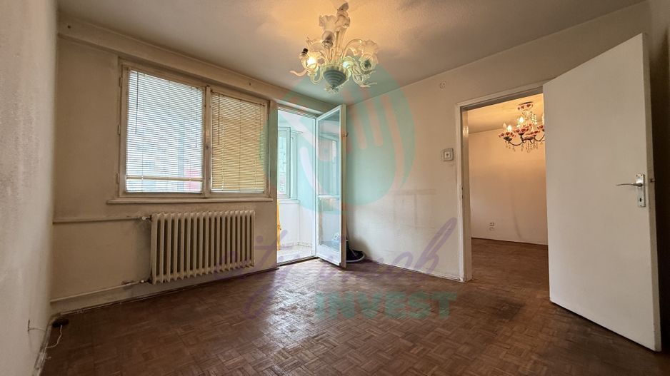 4 camere ultracentral | Universitate – Romană | Ideal locuire sau investiție - Poză 8