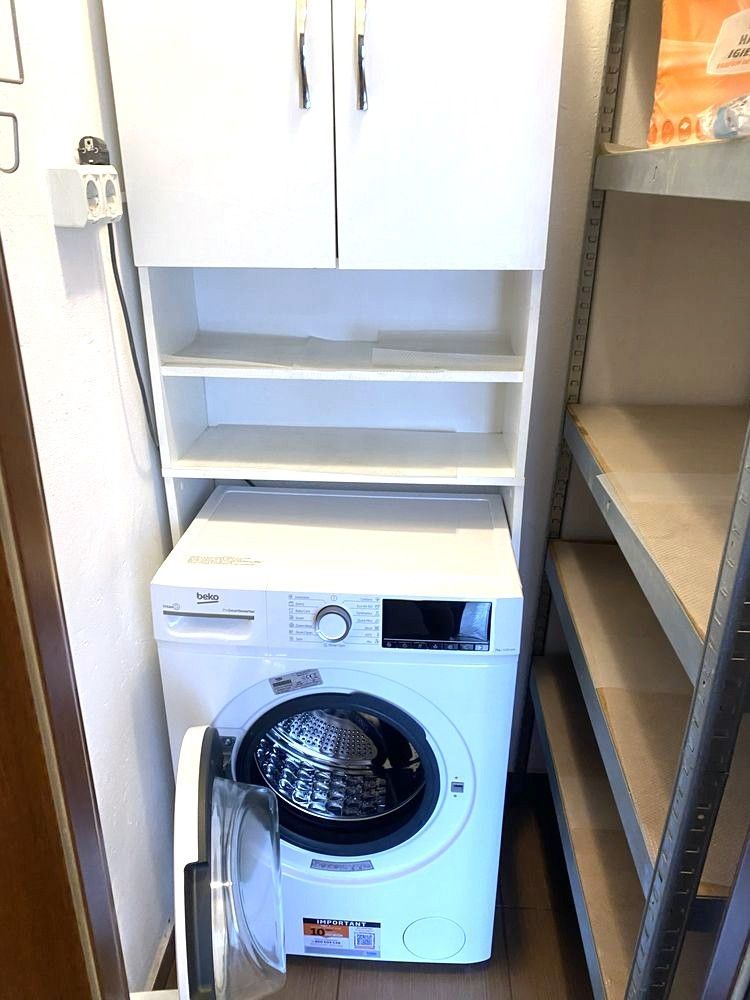 Închiriez Apartament cu 3 camere, centrala proprie, prima închiriere, lângă Obor - Poză 6