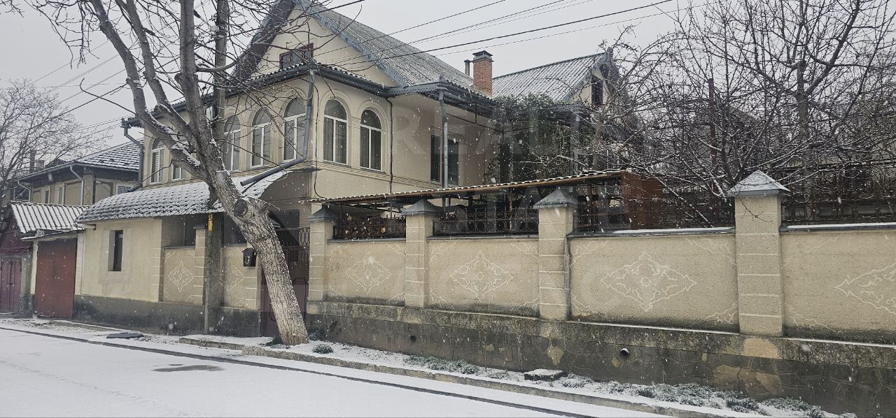 Vânzare, casă, 150 mp + 10 ari, str. Viilor, Durlești - Poză 1