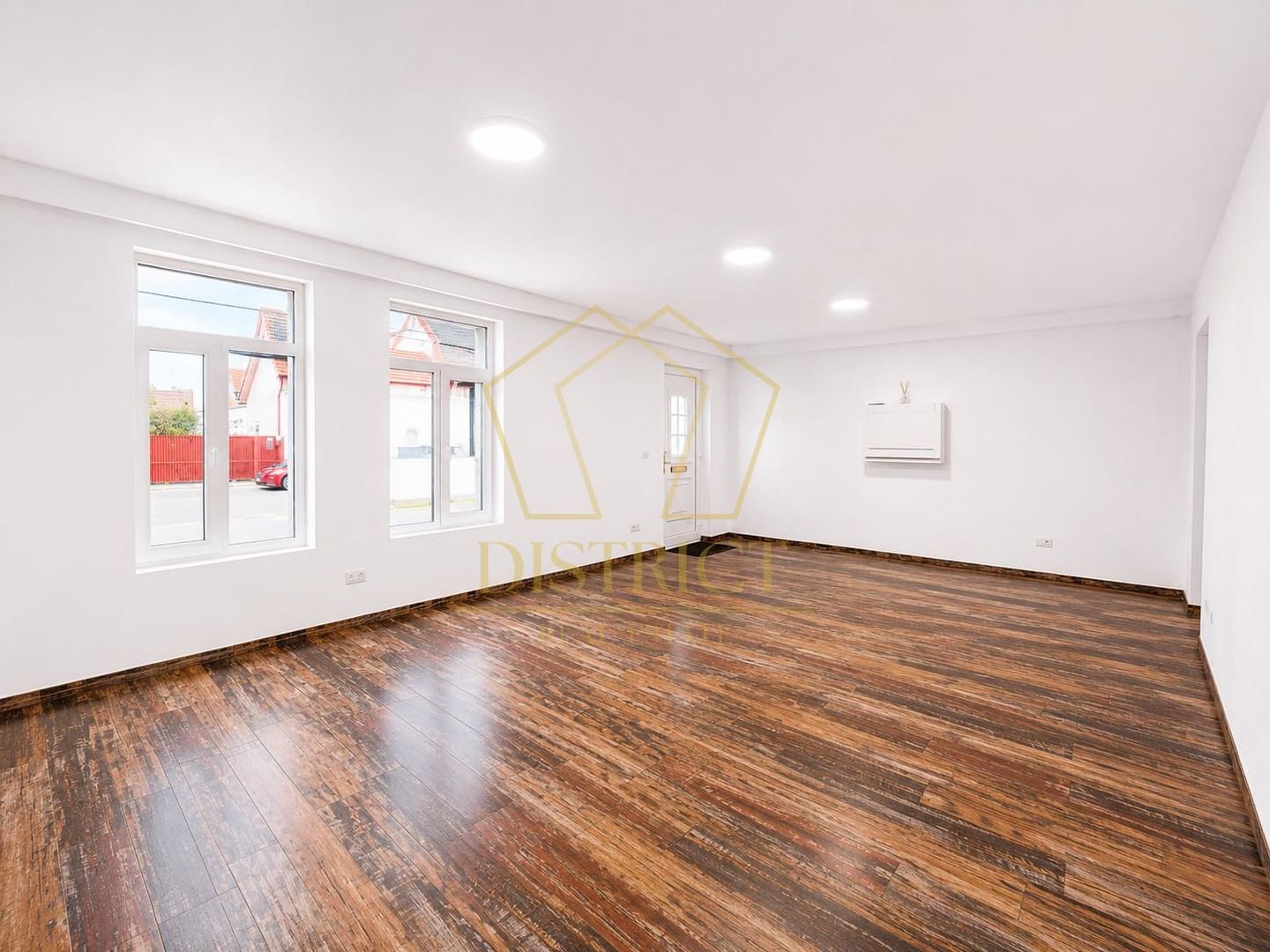 Spatiu de birouri cu 3 camere | Fratelia - Poză 2