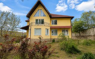 Cojușna - Casă 6 Dormitoare + Living | 259 m² | teren 10,81 ari | Spațiu generos pentru familie | 280.000 € - Poză 2