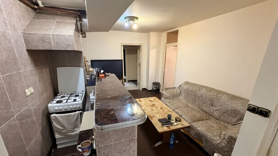 Apartament 3 camere decomandate McDonald's - Poză 3