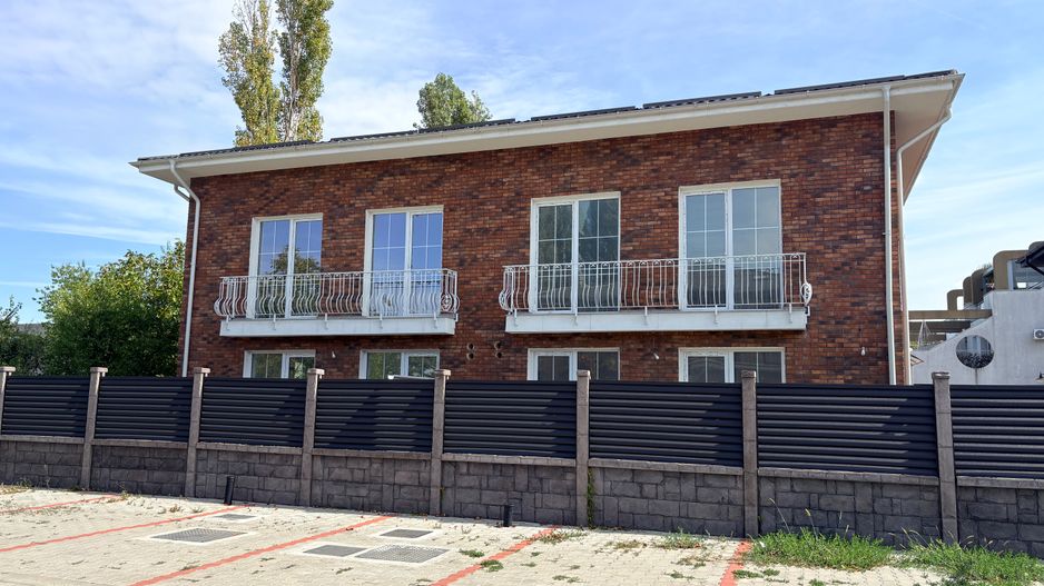 Casă / Townhouse complex nou, de vanzare  în zona Odai - Poză 2
