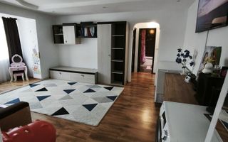 De vanzare apartament cu doua camere , zona Curcubeului. - Poză 2