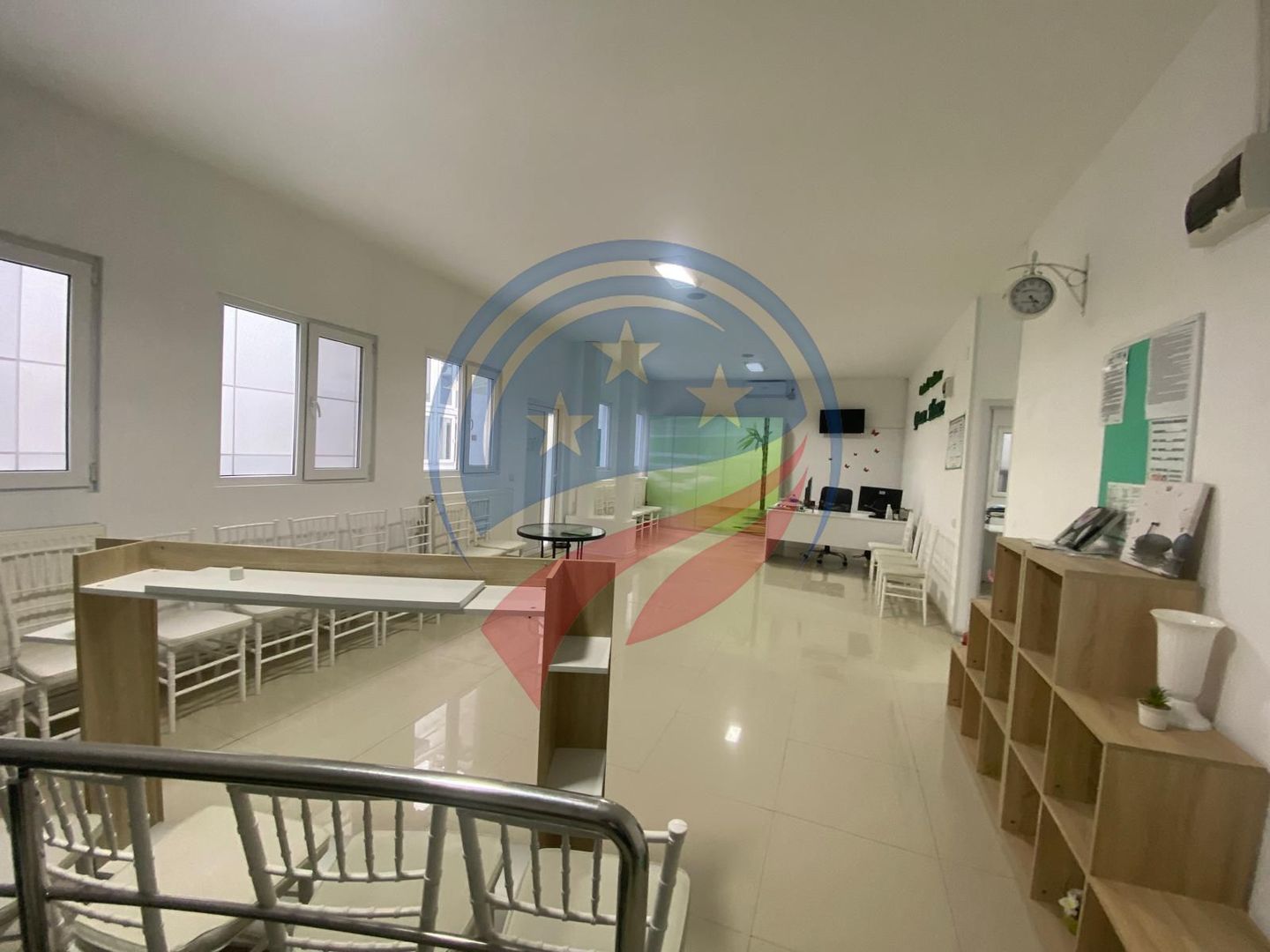 INCHIRIERE SPATIU MEDICAL 400 METRI PATRATI 20 CABINETE - Poză 1