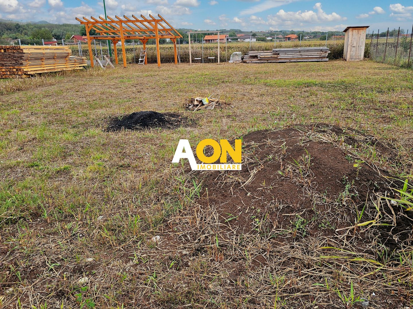 Teren 600 mp, proiect casă 4 camere + autorizație și utilități, Ciugud - Poză 3