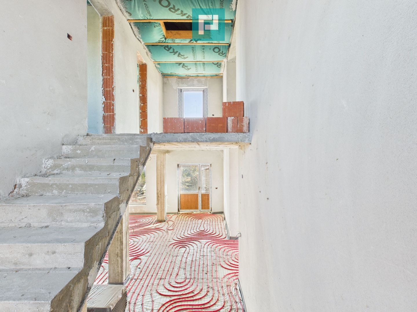 Proprietate impresionantă de vânzare in Nădab - Poză 25