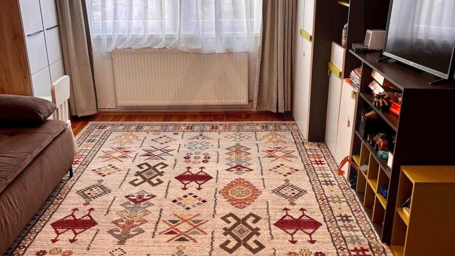 Apartament 2 camere decomandat 52 mp utili și balcon 5 mp în Cisnădie - Poză 2