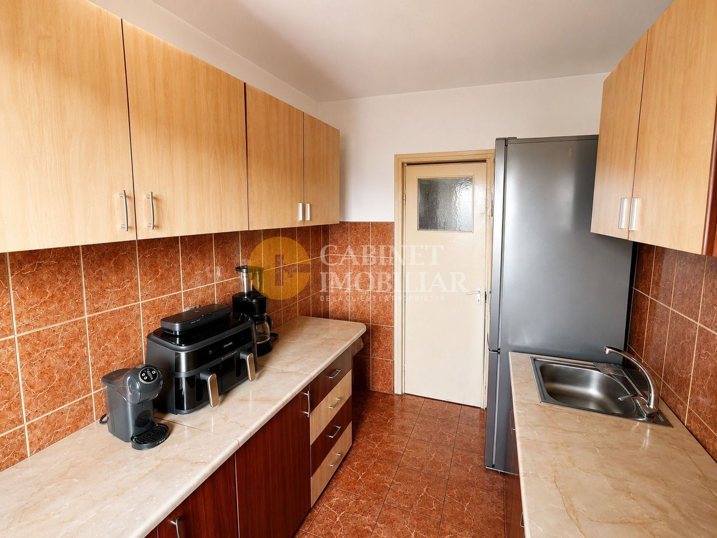 PODU ROS - 3 CAMERE - FARA RISC - MOBILAT SI UTILAT - Poză 3