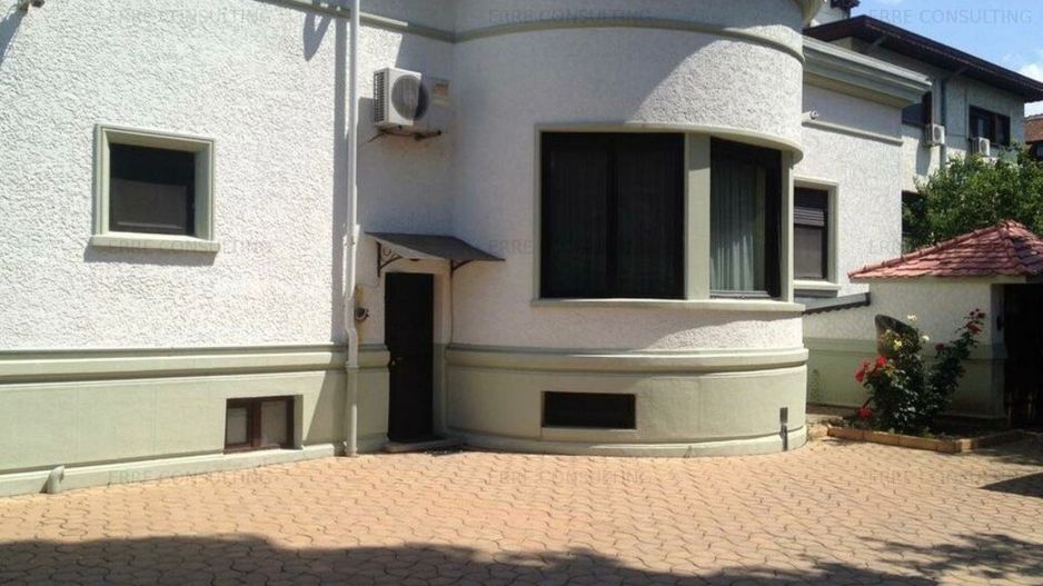 Vila unica în inima Bucureştiului - Poză 1