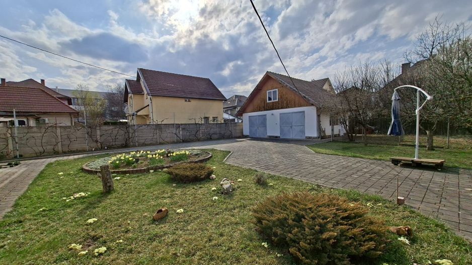 Casă individuală 283 mp utili cu teren 418 mp in zona Parcul Sub Arini - Poză 1