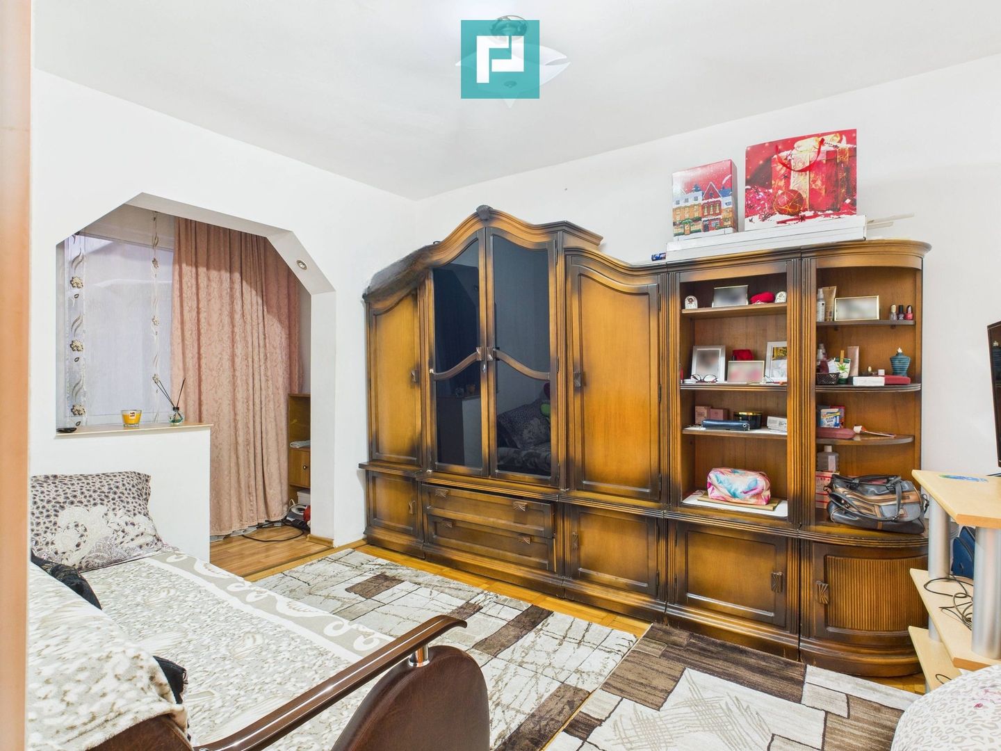 Apartament 2 camere complet utilat și mobilat - Poză 8