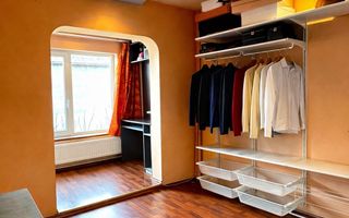 Apartament 3 camere, decomandat - Poză 3