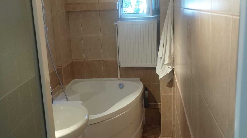 Apartament 3  cam Crangasi  langa Lacul Morii - Poză 7
